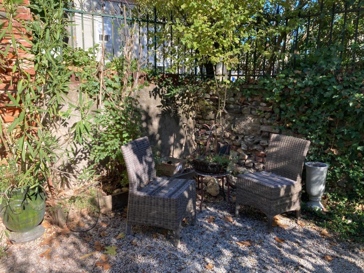 16 Bis-Gite-Hotel-Studio Marssac-sur-Tarn Exterior foto
