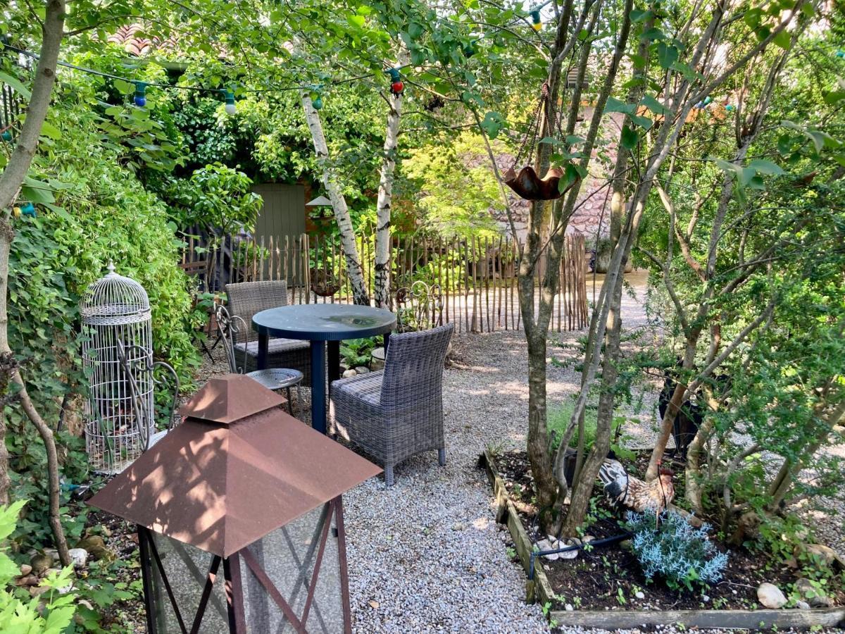 16 Bis-Gite-Hotel-Studio Marssac-sur-Tarn Exterior foto